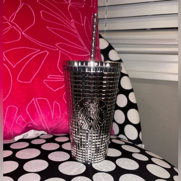 Starbucks Holiday Stainless Steel Tumbler with Cold Wrap 16oz Silver Chrome Grid - Picture 4 of 4